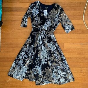 NWT Kate and Lily floral dress M